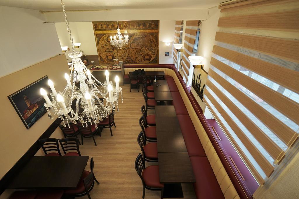 Hotel Altstadt Spandau Seeburg  Экстерьер фото